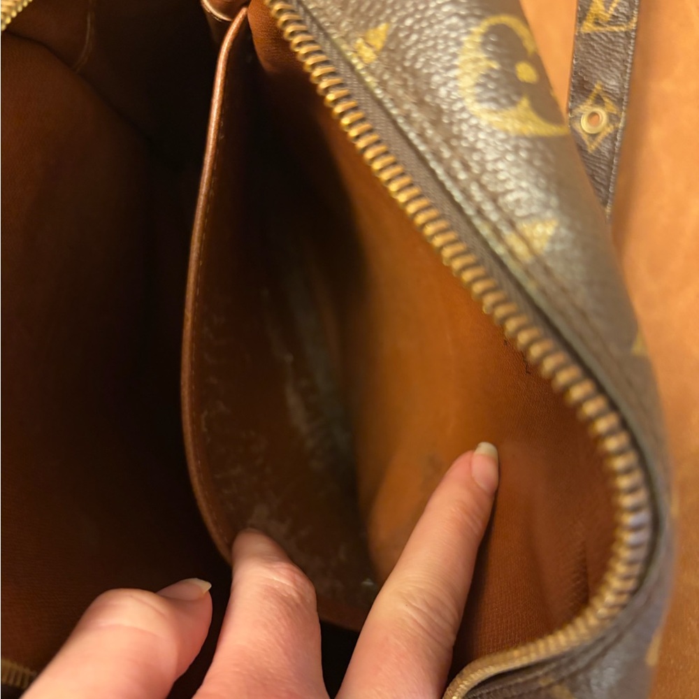 Louis Vuitton Brown Monogram Danube Bag with COA - Picture 14 of 16